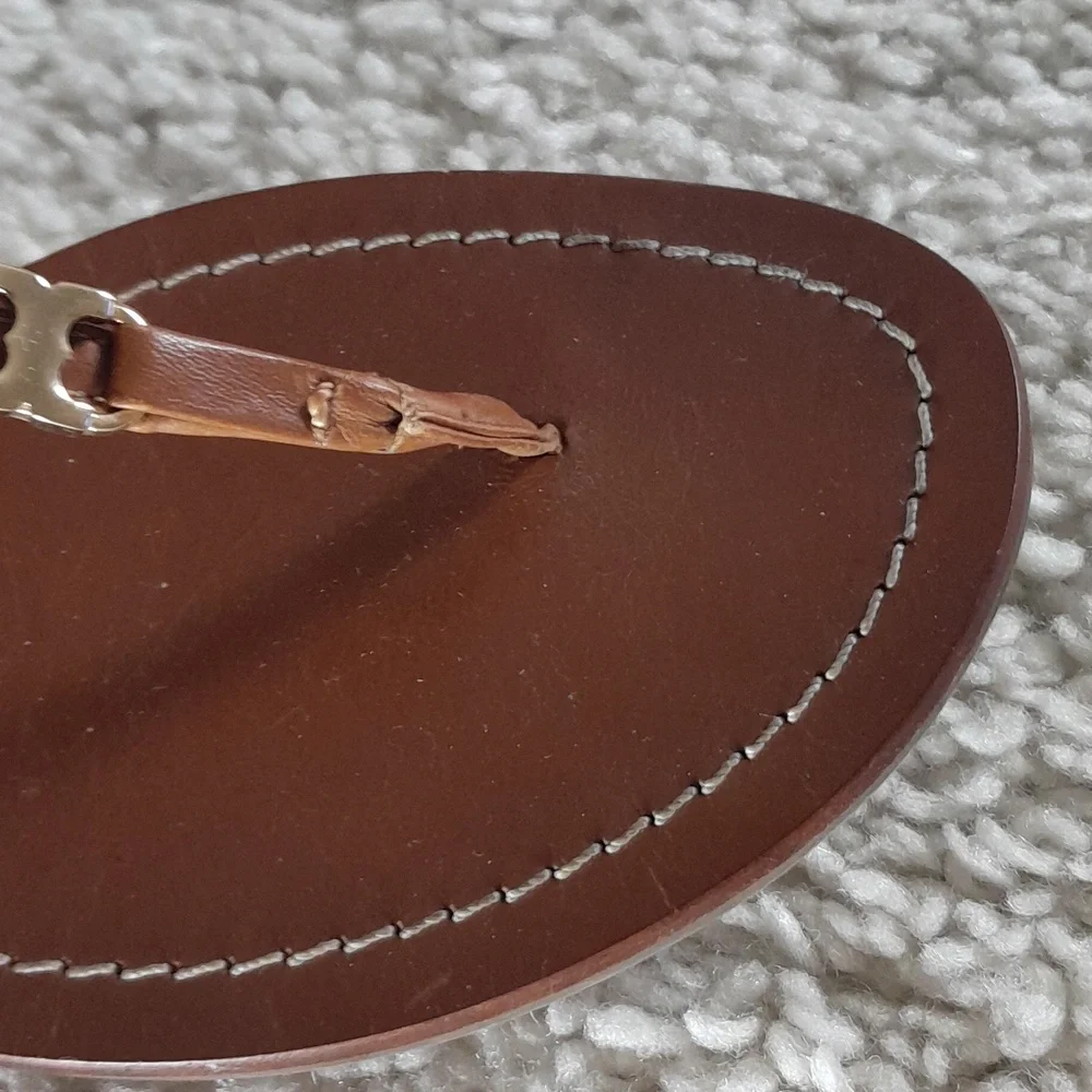 TORY BURCH GEMINI Gold Chain Thong Sandals Size 10